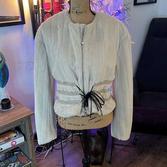 CF Goldman Faux Fur Jacket - Picture 7 of 13